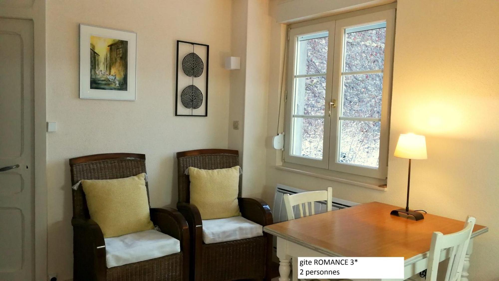 Le Cadran Solaire Romance Classe 3 Etoiles Et 3 Cles Sancey Εξωτερικό φωτογραφία
